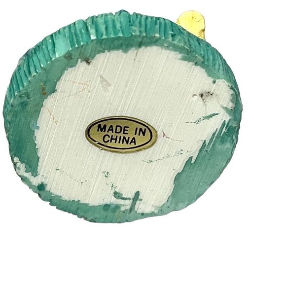 Vintage Resin Spring Easter Grandpa & Grandma Bunnies Pencil Figurines Set of 2 - Picture 10 of 10